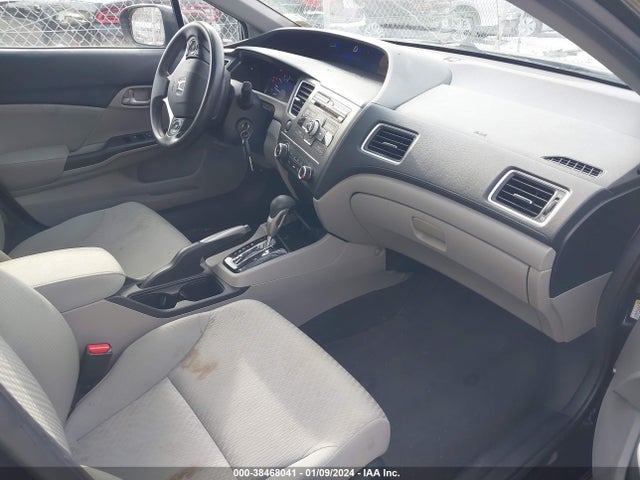 2014 HONDA CIVIC LX VIN: 2HGFB2F50EH540147