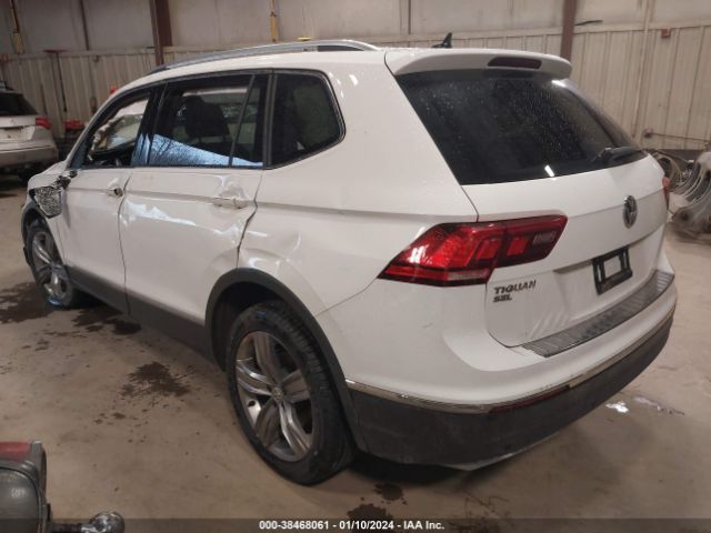 3VV2B7AX3MM101402 Volkswagen Tiguan 2.0t Se/2.0t Se R-line Black/2.0t Sel