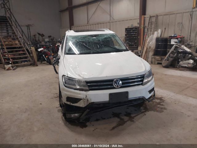 3VV2B7AX3MM101402 Volkswagen Tiguan 2.0t Se/2.0t Se R-line Black/2.0t Sel