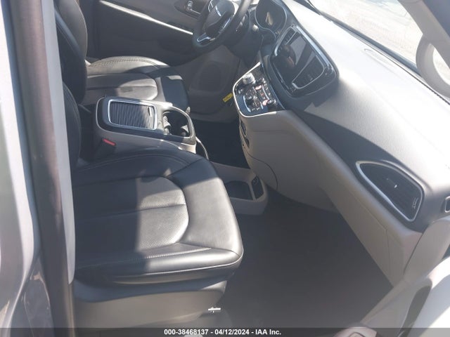 2C4RC1BG9PR521233 Chrysler Pacifica Touring L