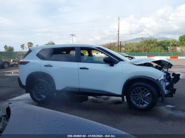 5N1AT3AA6MC838506 Nissan Rogue S Fwd