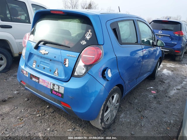 Chevrolet Spark 1lt Auto 2014 KL8CD6S98EC491660 Image 4