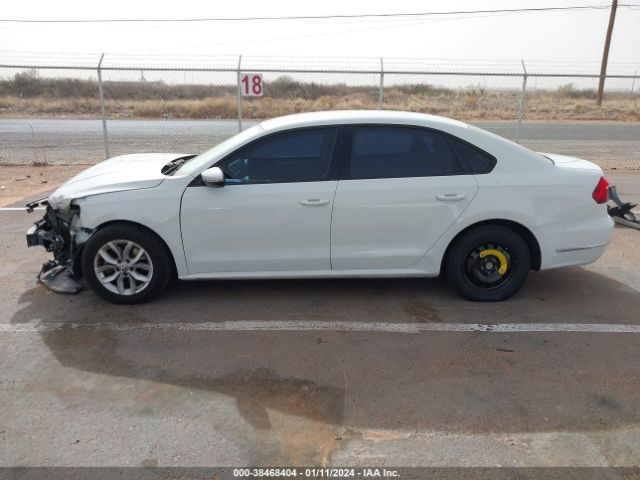 1VWAA7A34JC004004 Volkswagen Passat 2.0t R-line/2.0t S