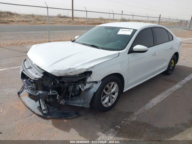 1VWAA7A34JC004004 Volkswagen Passat 2.0t R-line/2.0t S