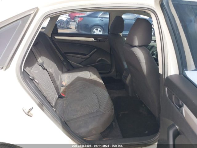 1VWAA7A34JC004004 Volkswagen Passat 2.0t R-line/2.0t S