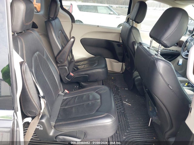 2C4RC1BG5JR175334 Chrysler Pacifica Touring L