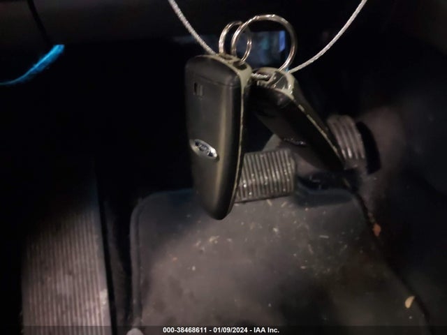 2017 FORD ESCAPE TITANIUM VIN: 1FMCU0J93HUD94690
