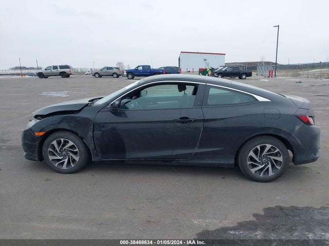 Honda Civic Lx 2018 2HGFC4B59JH305321 Image 14
