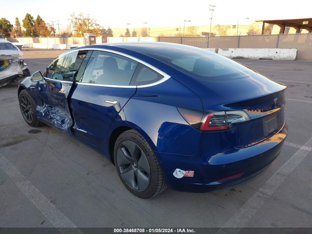 2018 TESLA MODEL 3 LONG RANGE/MID RANGE VIN: 5YJ3E1EA7JF124808