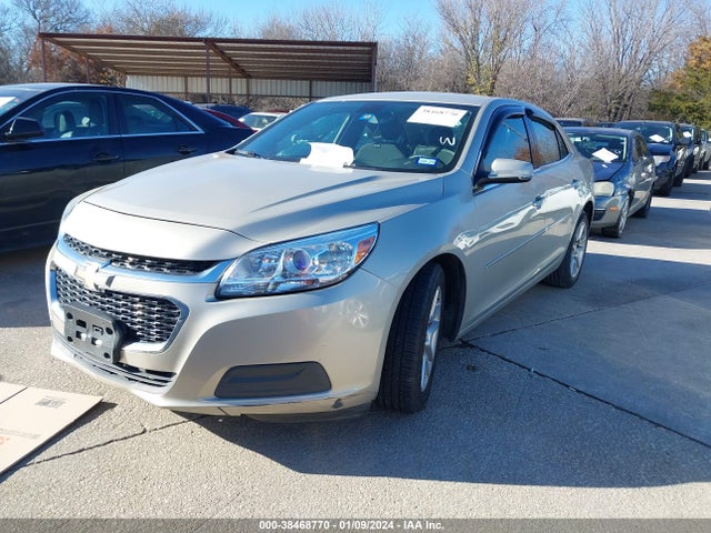 Chevrolet MALIBU 1LT 2015 1G11C5SLXFF274854 Image 2