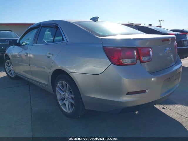 Chevrolet MALIBU 1LT 2015 1G11C5SLXFF274854 Image 3