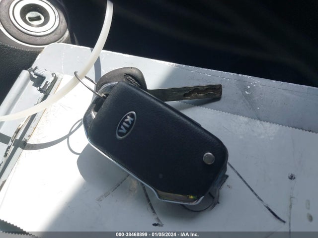 KIA Forte Lxs 2019 3KPF24AD9KE060057 Image 11