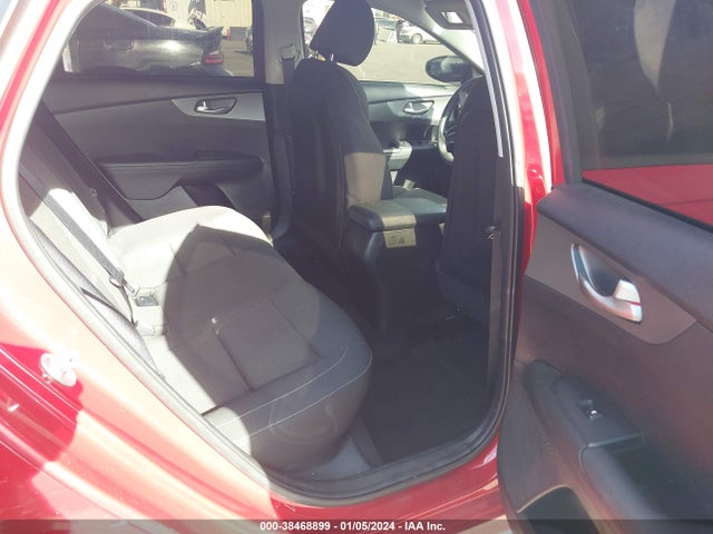KIA Forte Lxs 2019 3KPF24AD9KE060057 Image 8