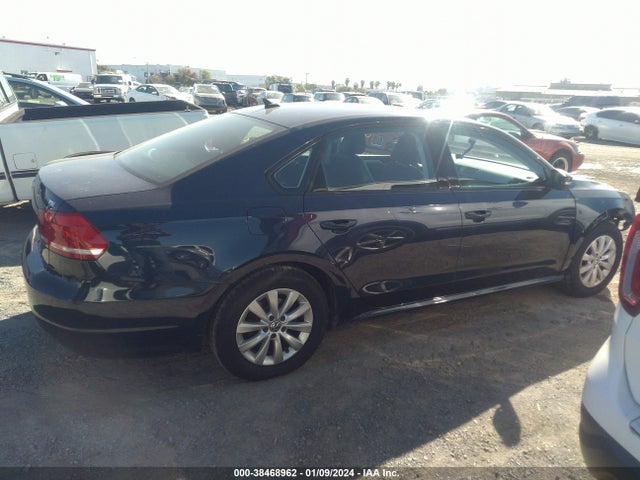 Volkswagen Passat 1.8t Wolfsburg Edition 2015 1VWAT7A38FC041543 Image 13