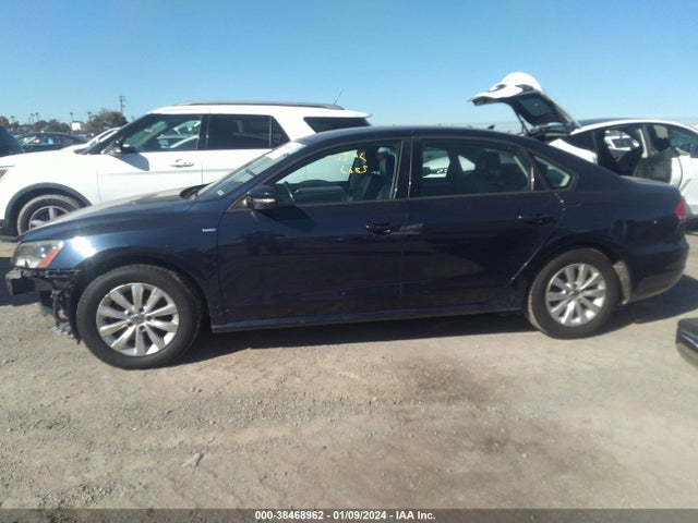 Volkswagen Passat 1.8t Wolfsburg Edition 2015 1VWAT7A38FC041543 Image 14