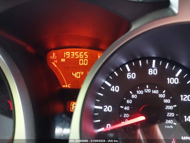 2011 NISSAN JUKE SL VIN: JN8AF5MV4BT025477