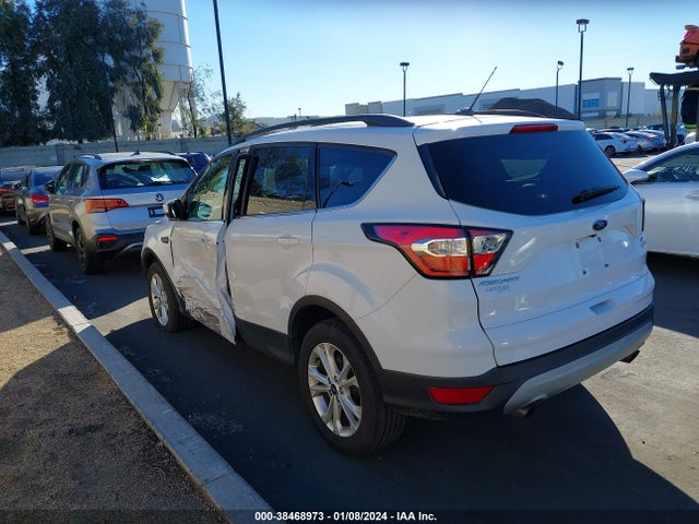 2018 FORD ESCAPE SE VIN: 1FMCU0GD3JUD60623