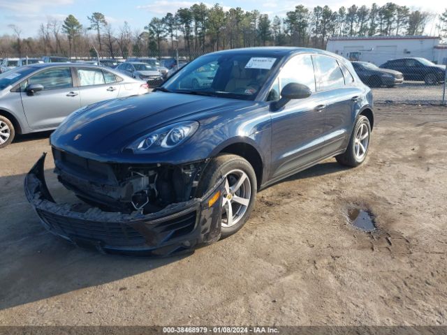 2018 PORSCHE MACAN WP1AA2A50JLB02694 Photo 1