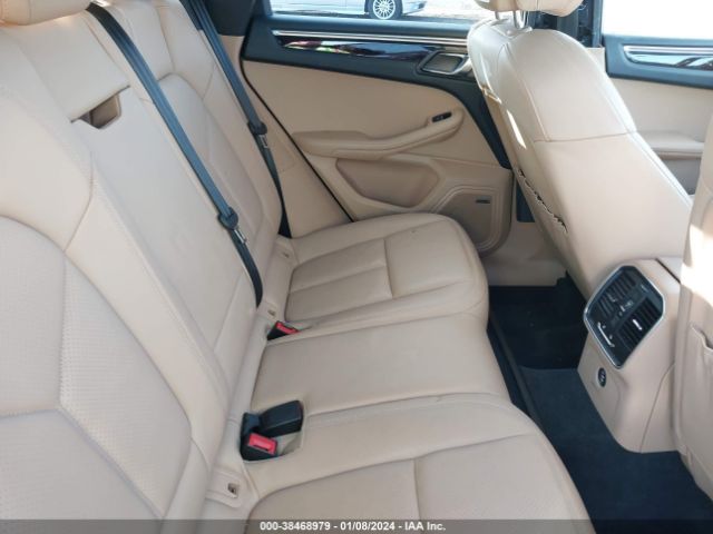 2018 PORSCHE MACAN WP1AA2A50JLB02694 Photo 7
