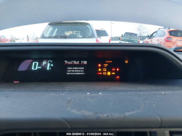 Toyota PRIUS C 2014 JTDKDTB36E1563044 Image 20