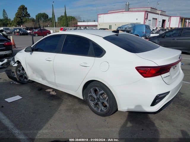 KIA Forte Lxs 2020 3KPF24AD6LE257088 Image 3