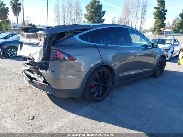 2016 TESLA MODEL X 5YJXCAE42GF000309 Photo 3