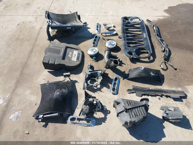 1C4HJWDG2JL927608 Jeep Wrangler Jk Unlimited Sport S 4x4