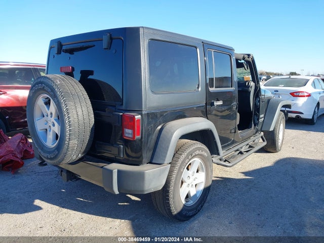 1C4HJWDG2JL927608 Jeep Wrangler Jk Unlimited Sport S 4x4