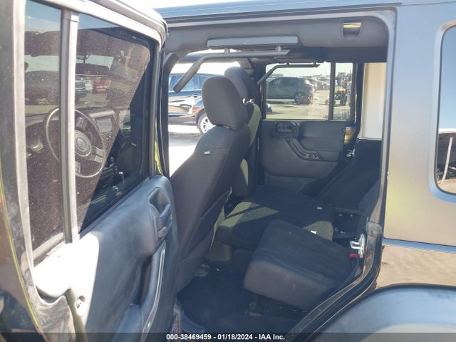 1C4HJWDG2JL927608 Jeep Wrangler Jk Unlimited Sport S 4x4