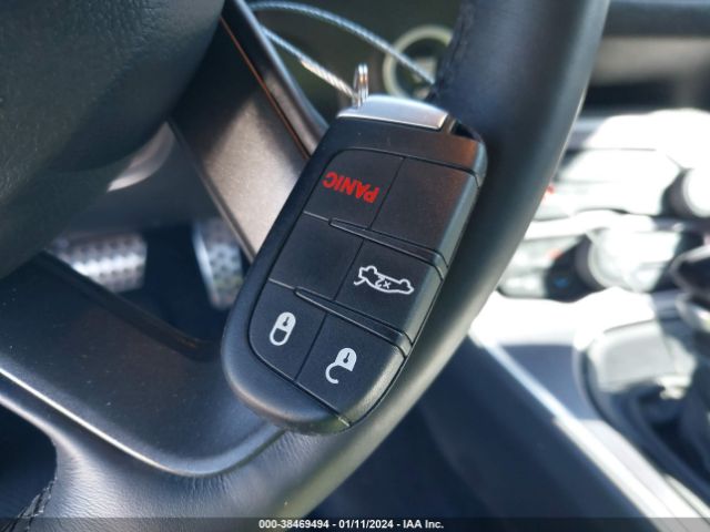 2C3CDZAGXJH270873 Dodge Challenger Sxt Plus