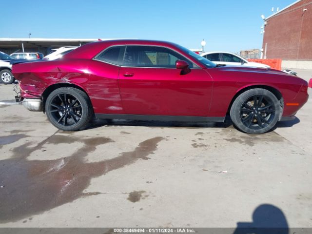 2C3CDZAGXJH270873 Dodge Challenger Sxt Plus