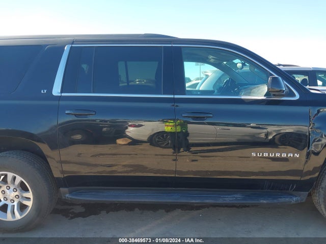 Chevrolet Suburban Lt 2019 1GNSCHKC2KR174423 Image 13