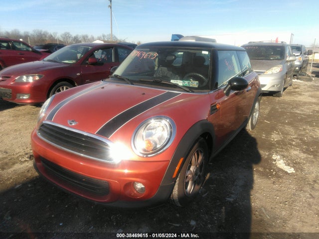 2013 MINI HARDTOP WMWSU3C58DT687929 Photo 1