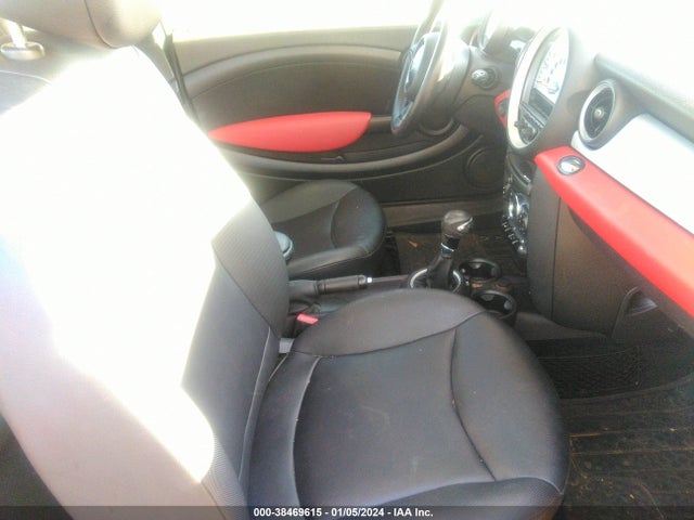 2013 MINI HARDTOP WMWSU3C58DT687929 Photo 4