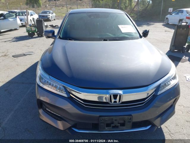 1HGCR3F96HA005270 Honda Accord Touring V6