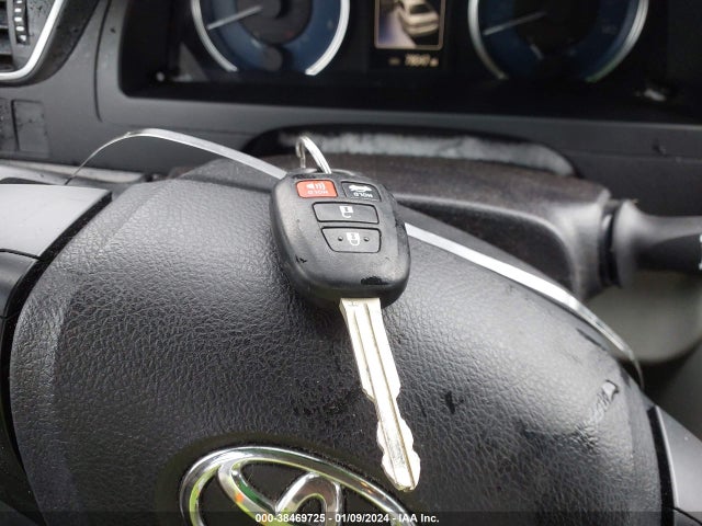 Toyota CAMRY LE 2016 4T4BF1FKXGR545567 Image 11