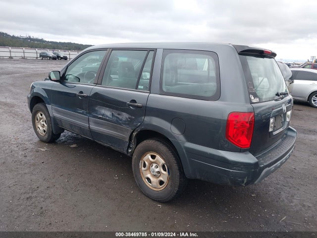2005 HONDA PILOT LX VIN: 2HKYF18105H573608