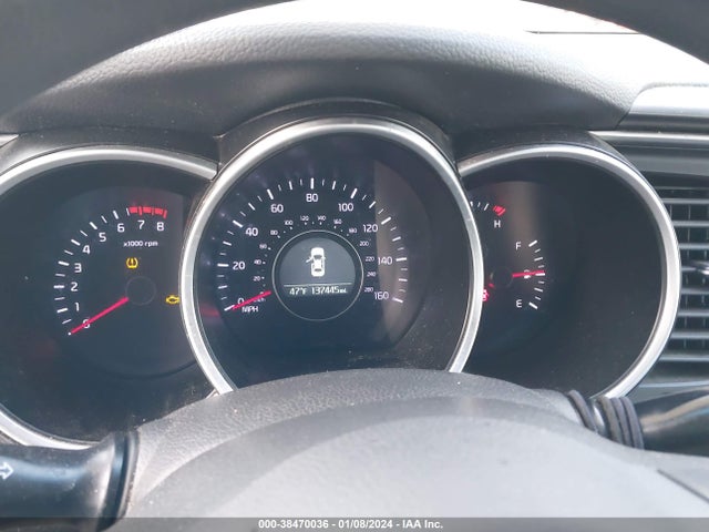 38470036 :رقم المزاد ، 5XXGM4A74FG519730 vin ، 2015 Kia Optima Lx مزاد بيع
