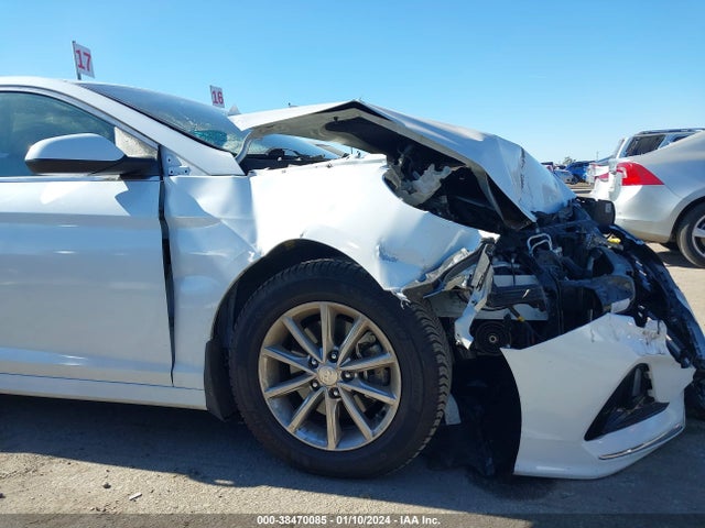 Hyundai SONATA SE 2018 5NPE24AF3JH677588 Image 6