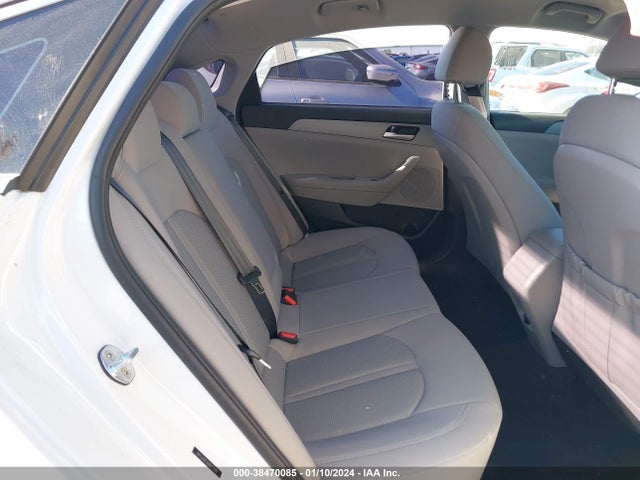 Hyundai SONATA SE 2018 5NPE24AF3JH677588 Image 8