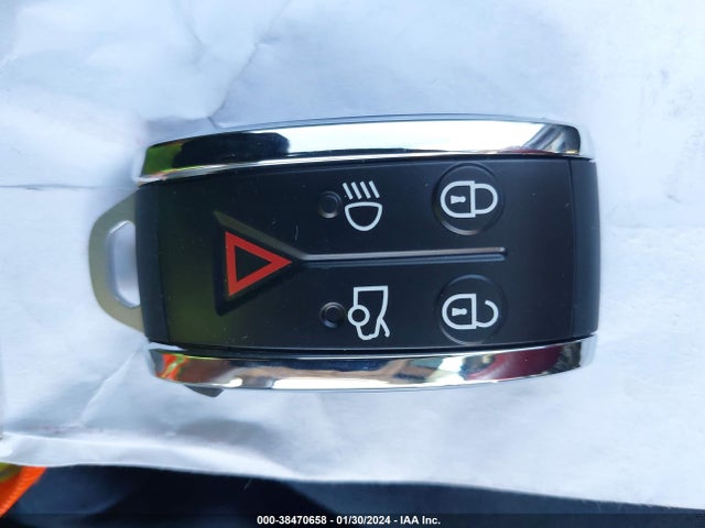 2009 JAGUAR XF SAJWA05BX9HR09493 Photo 10