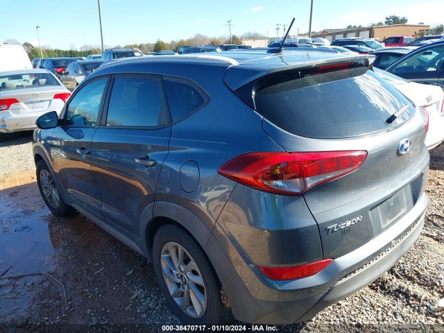 Hyundai TUCSON SE 2017 KM8J33A47HU336047 Image 3