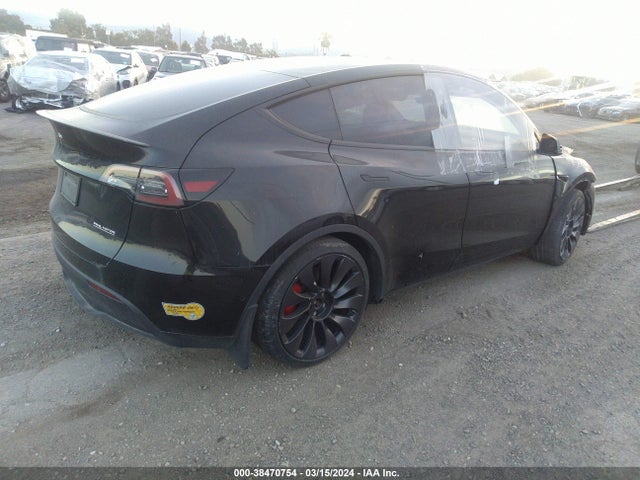 2021 TESLA MODEL Y 5YJYGDEF8MF266649 Photo 3