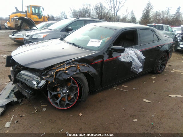 Chrysler 300 S 2019 2C3CCABG2KH540201 Image 2