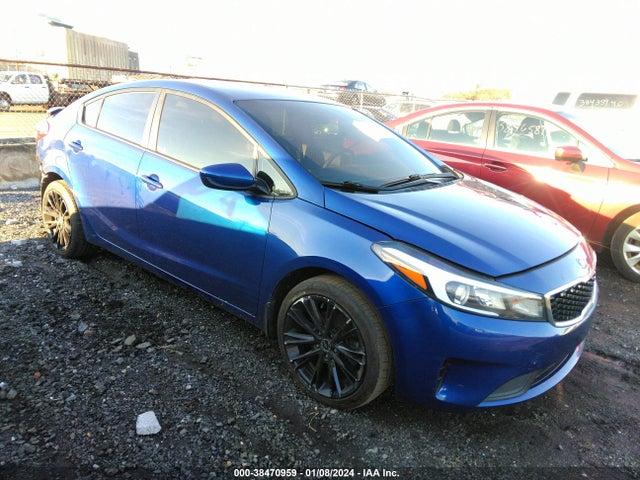 KIA FORTE LX 2018 3KPFK4A74JE283261 Image 1