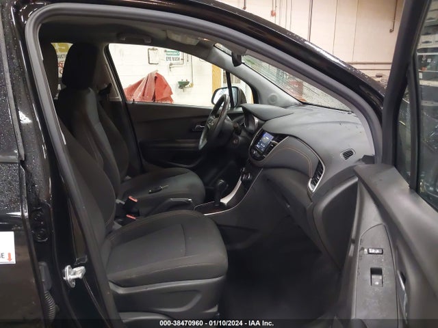 Chevrolet Trax Awd Ls 2022 KL7CJNSMXNB552332 Image 5
