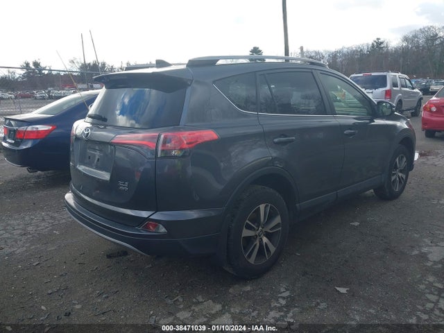 Toyota Rav4 Xle 2017 JTMRFREV5HD204912 Image 4