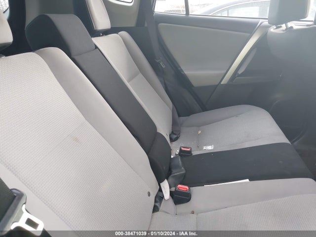 Toyota Rav4 Xle 2017 JTMRFREV5HD204912 Image 8