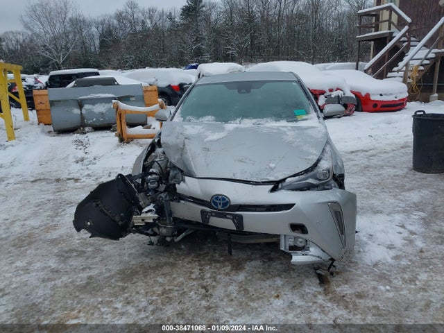 Toyota Prius Le Awd-e 2020 JTDL9RFU9L3017335 Image 12
