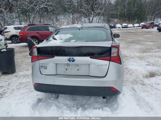 Toyota Prius Le Awd-e 2020 JTDL9RFU9L3017335 Image 16